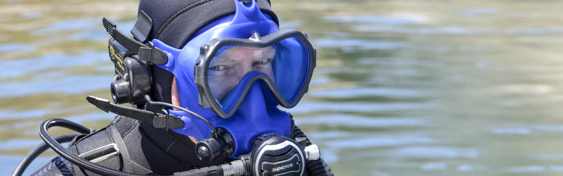 Water Sports - Scuba Diving - Underwater Communication